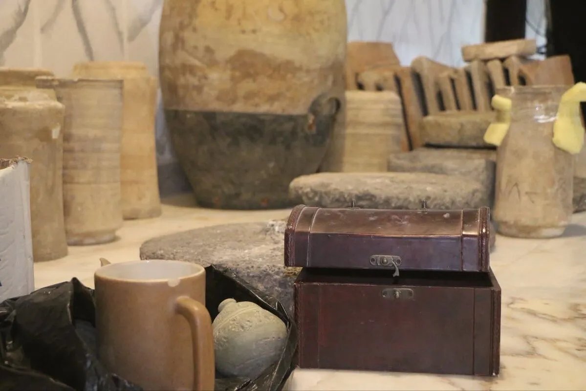 استعادة كنوز حلب: ألف قطعة أثرية تعود إلى أحضان مديرية الآثار والمتاحف