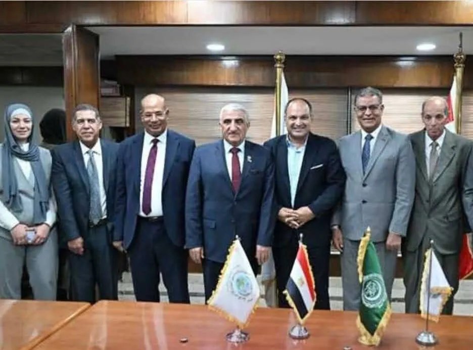 مصر و"أكساد" تتعاونان في تطوير الزراعة باستخدام الاستشعار عن بعد والذكاء الاصطناعي لمكافحة التصحر