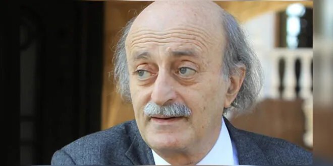 جنبلاط يحذر من أي تدخل دولي أو إسرائيلي في سوريا ويؤكد على سيادتها