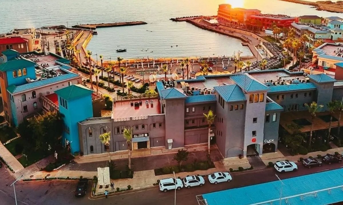 غموض يكتنف استثمار منتجع "جونادا" بطرطوس: صفقة تثير تساؤلات حول الشفافية والإجراءات القانونية