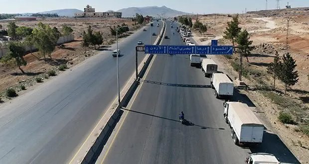 وزارة الصحة السورية ترسل قافلة مساعدات طبية ضخمة إلى السويداء بعد فتح ممرات آمنة