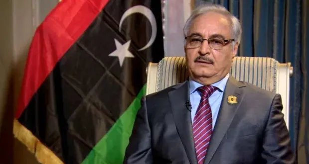 حفتر يفرض نفسه في ليبيا: رسالة إقصاء الوفد الأوروبي تكشف الطموحات