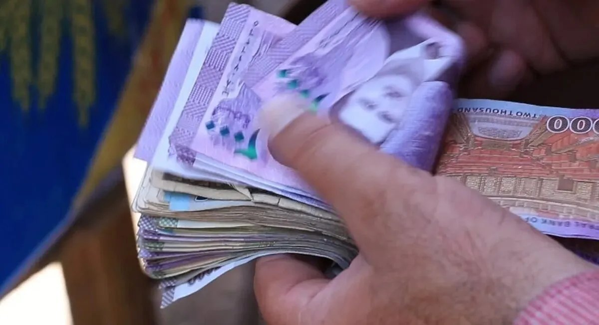 تقلبات الأسواق: أسعار صرف الدولار واليورو والذهب مقابل الليرة السورية اليوم 21 يوليو 2025 في السوق السوداء