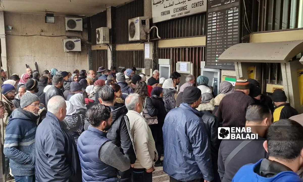تبدأ قريباً: صرف رواتب المتقاعدين ومنحة العيد في سوريا – تفاصيل وآلية الصرف الجديدة