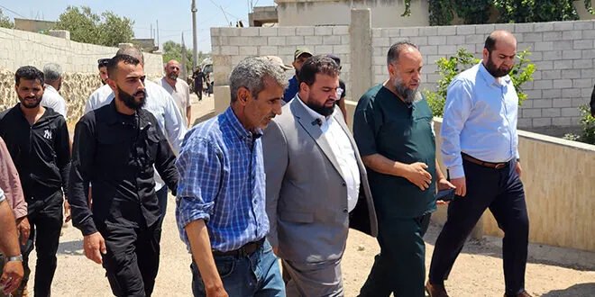 محافظ السويداء يتفقد أوضاع المهجرين في درعا ويؤكد على تلبية احتياجاتهم