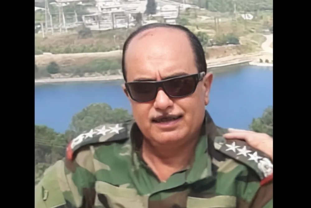 تفاصيل اعتقال ضابطين بارزين من مخابرات الأسد في ريف دمشق: تورط في مجازر وحراك سلمي