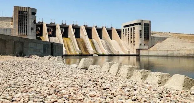 اتفاق سد تشرين: خطوة نحو تقاسم الموارد بين دمشق و"قسد" وآلية محتملة للامركزية