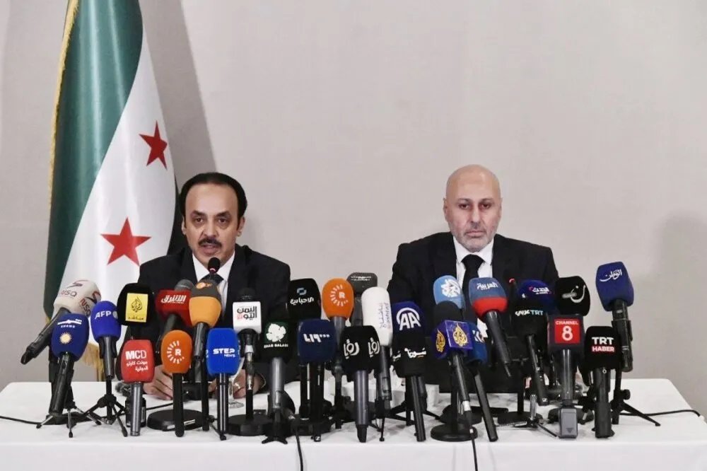 لجنة تقصي الحقائق: تحديد 298 مشتبهاً بانتهاكات في الساحل السوري