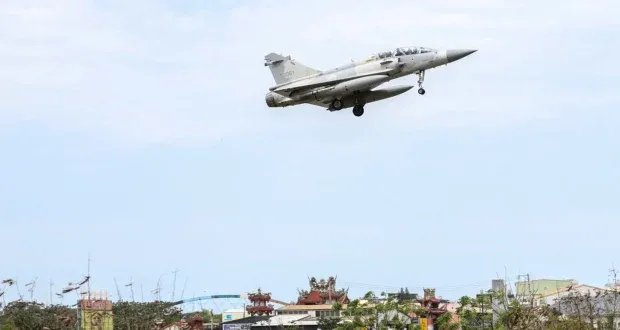 الصين في مواجهة ترامب: هل تستخدم ورقة تايوان للرد على الحرب التجارية؟