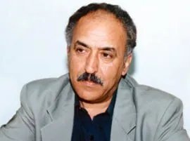 رحيل حسان عزّت: وداعاً للشاعر والصحفي الذي رفض قمع النظام السوري