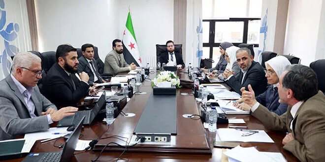 اجتماع حاسم يضع أسس قانون الخدمة المدنية الجديد في سوريا