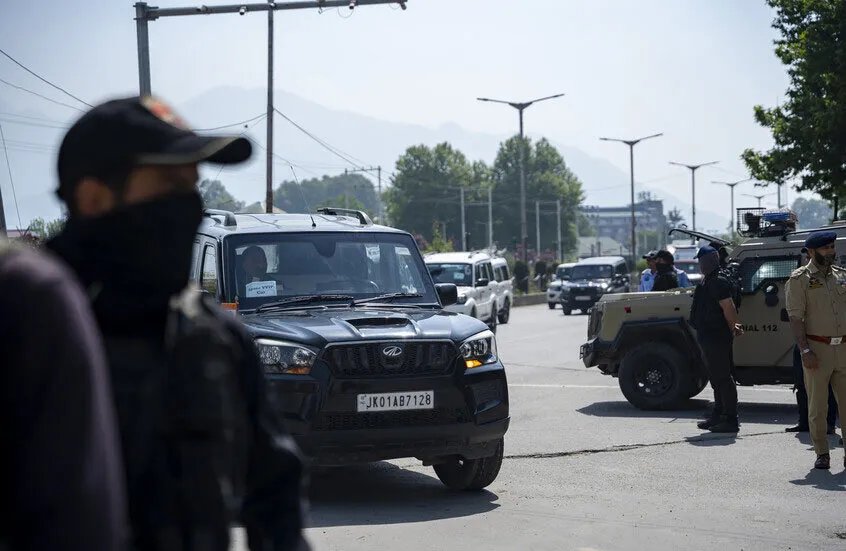 الشرطة الهندية تكشف عن "سفارة وهمية" وتعتقل محتالاً ينتحل صفة سفير