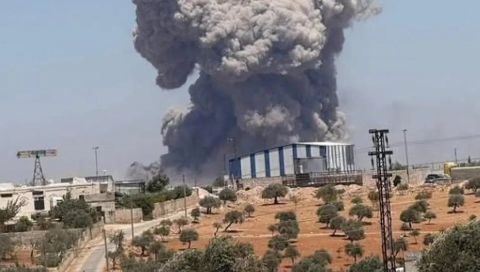 إدلب: عشرات الضحايا والمصابين في انفجار غامض بمعرة مصرين - تفاصيل