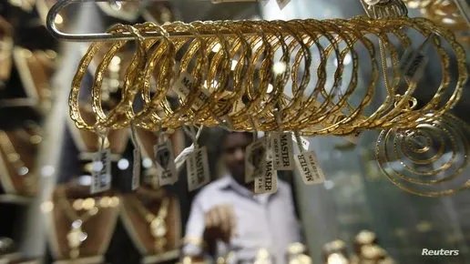 قفزة تاريخية للذهب والفضة: تحليل أسباب الصعود وتوقعات الأسواق العالمية