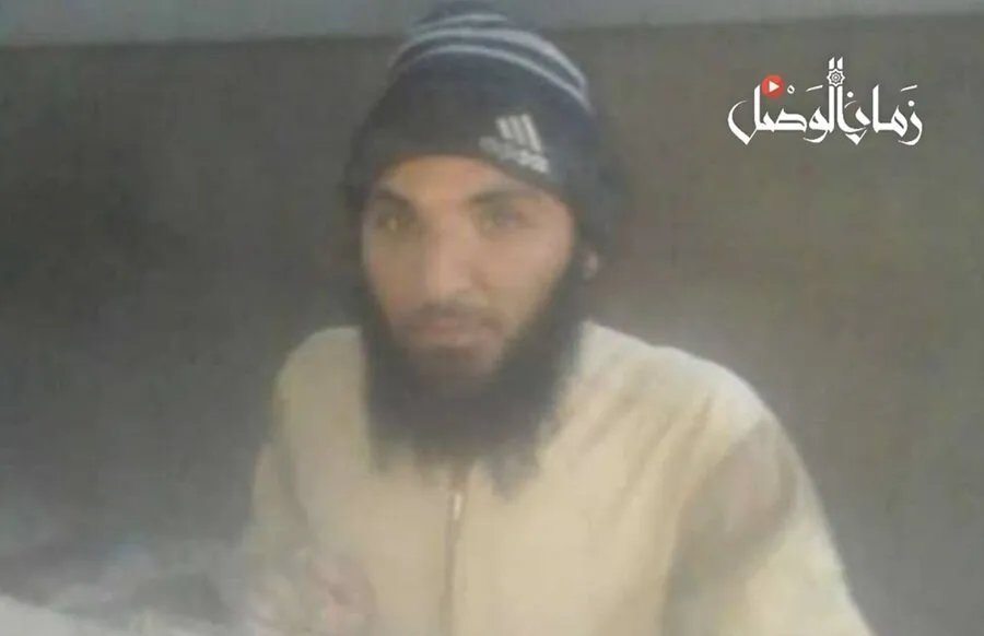 تسليم جثة معتقل لذويه في الرقة يثير مخاوف بشأن مصير السجناء في سجون قسد