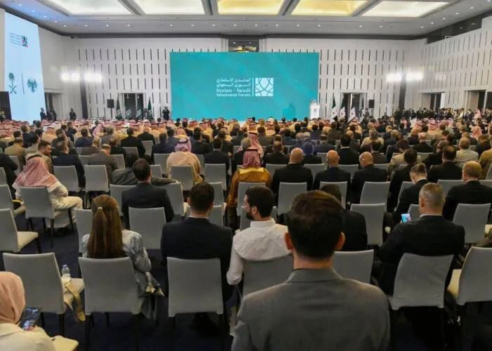 السعودية تضخ مليارات الريالات في الاقتصاد السوري عبر اتفاقيات استثمارية ومشروع إنساني في حمص