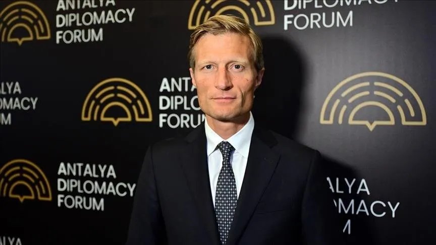 الأغذية العالمي يحذر: نقص التمويل والعقوبات يهددان الأمن الغذائي في سوريا