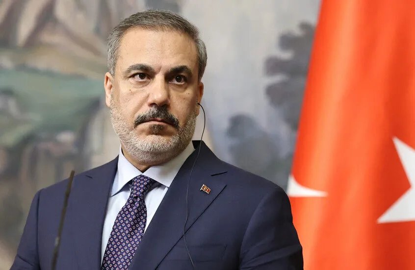 فيدان يعلن عن اتفاق مبدئي لعقد قمة في تركيا بحضور بوتين، زيلينسكي، أردوغان وترامب