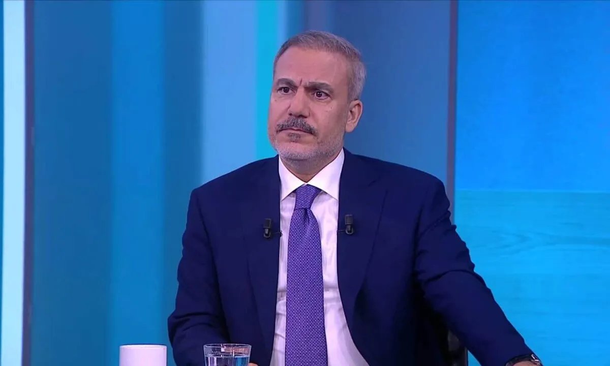 وزير الخارجية التركي يحذر من مخططات لتقسيم سوريا بعد رصد تحركات مشبوهة