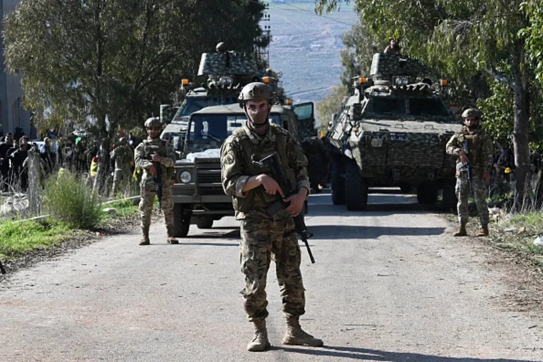 حملة أمنية مكثفة: الجيش اللبناني يوقف 90 سورياً بتهمة الدخول غير القانوني