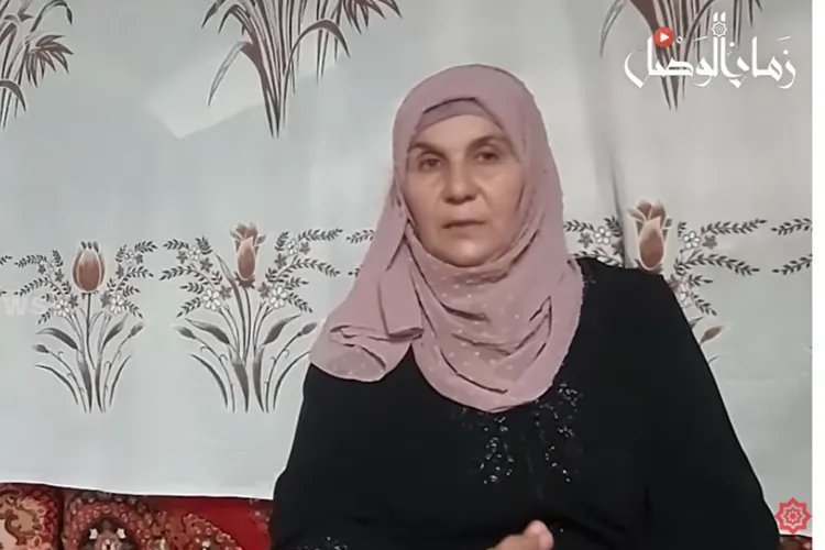 قصة هدى عجمي: معاناة في سجون النظام وأحفادها في قبضة دار الرحمة