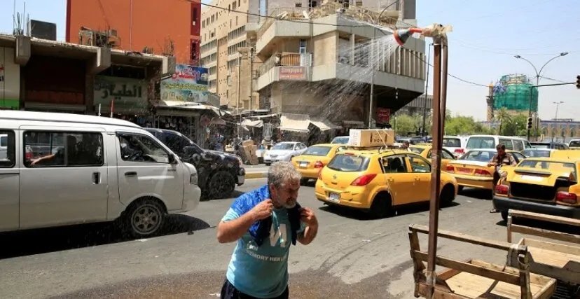 بسبب الحرارة الشديدة: تعطيل الدوام الرسمي في محافظات عراقية عدة