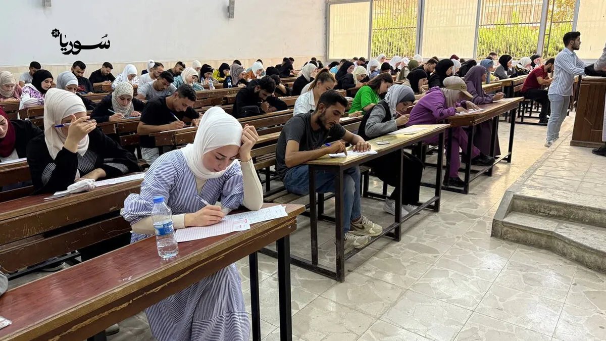 جامعة حلب: أكثر من 100 ألف طالب وطالبة يخوضون امتحانات الفصل الثاني وسط تحديات ارتفاع الحرارة