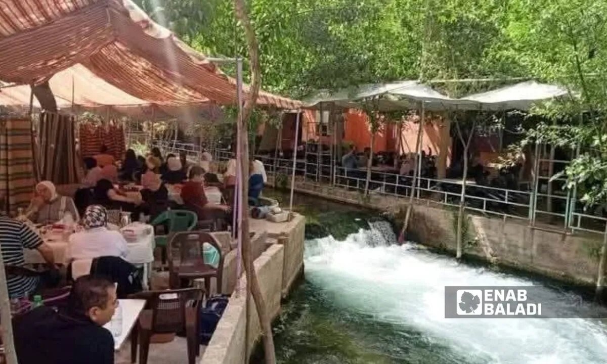 هروبًا من حرارة العاصمة: منتزهات ريف دمشق ملاذ العائلات بأسعار معقولة