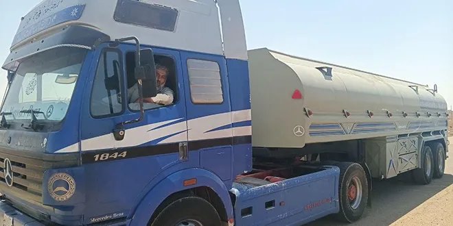 وصول دفعة جديدة من المحروقات إلى السويداء لتلبية الاحتياجات الإنسانية