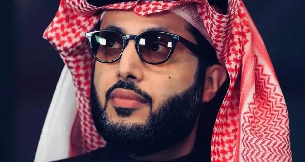 بالذكاء الاصطناعي: تركي آل الشيخ يحتفي بجورج وسوف بصورة كرتونية مؤثرة