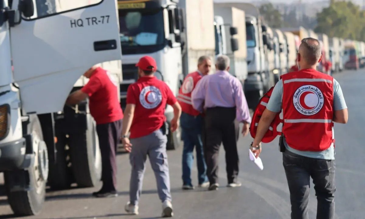 وصول قافلة مساعدات ثالثة إلى السويداء وسط نفي حكومي لوجود حصار