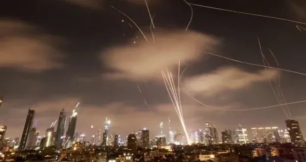 تقرير: واشنطن تستخدم ربع مخزونها من صواريخ ثاد في المواجهة بين إيران وإسرائيل