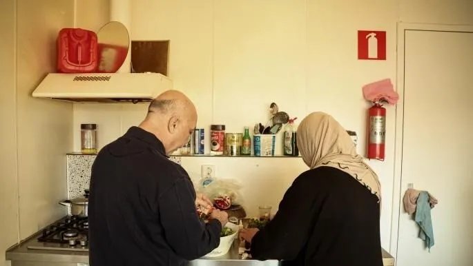 تراجع تاريخي: السوريون يفقدون صدارة طالبي اللجوء في هولندا لأول مرة منذ عام 2016