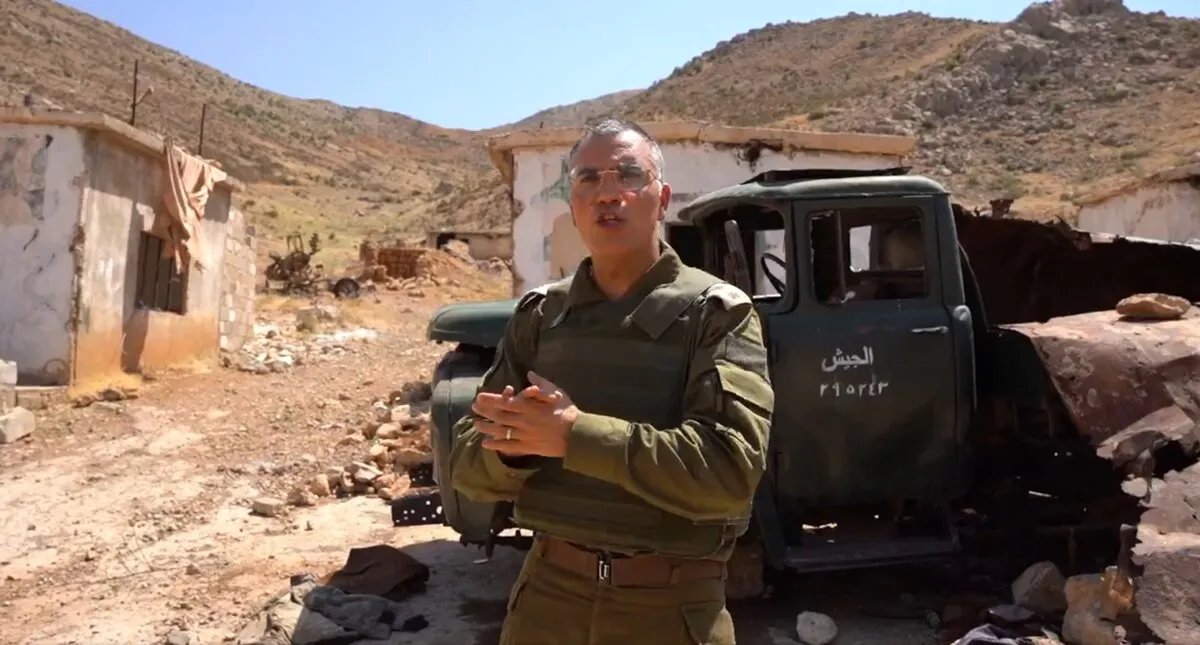 الجيش الإسرائيلي: الناطق باسم الجيش الإسرائيلي يتفقد مناطق في جنوب سوريا ويهدد