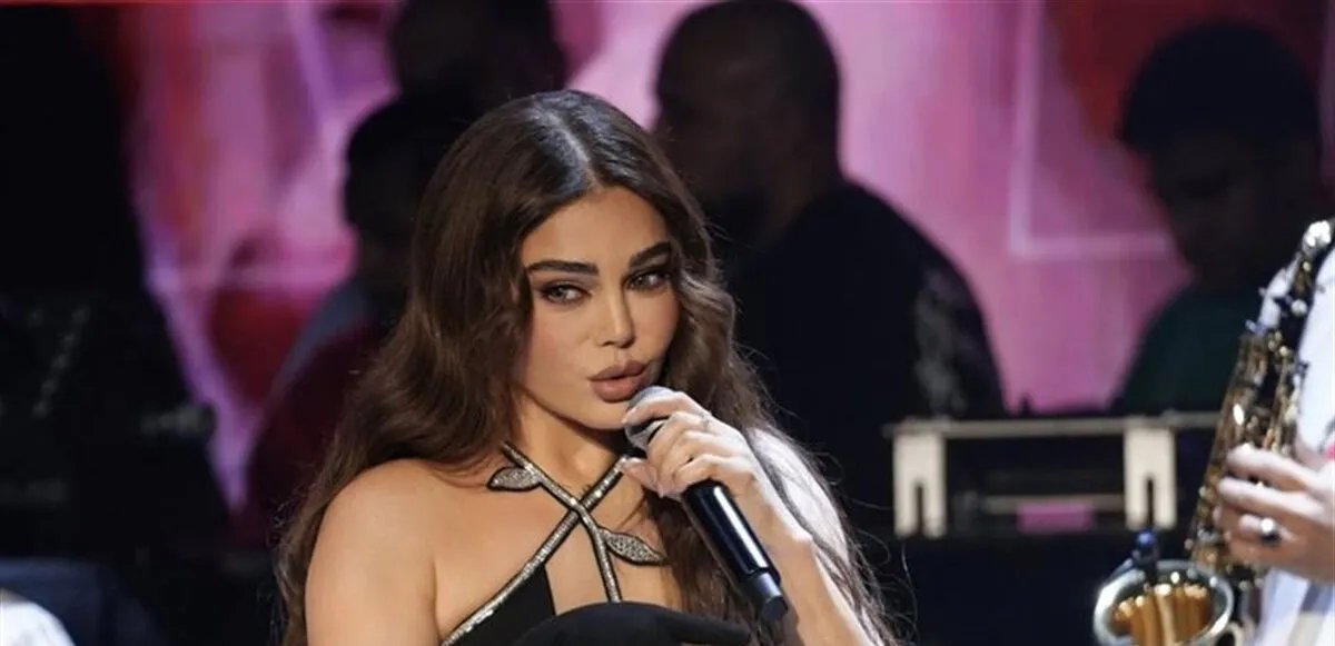 هيفا وهبي تخطف الأنظار بفستان جريء في أحدث ظهور لها على إنستغرام