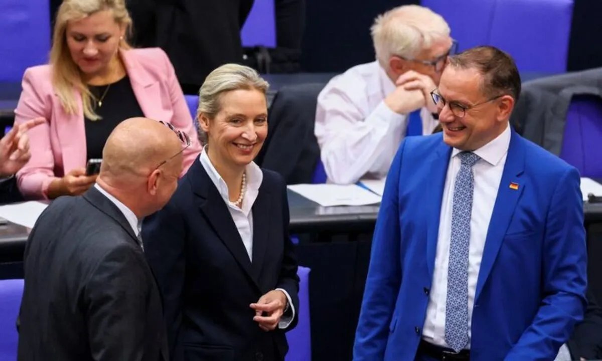 ألمانيا تحقق في تعليقات كراهية تستهدف السوريين على وسائل التواصل الاجتماعي