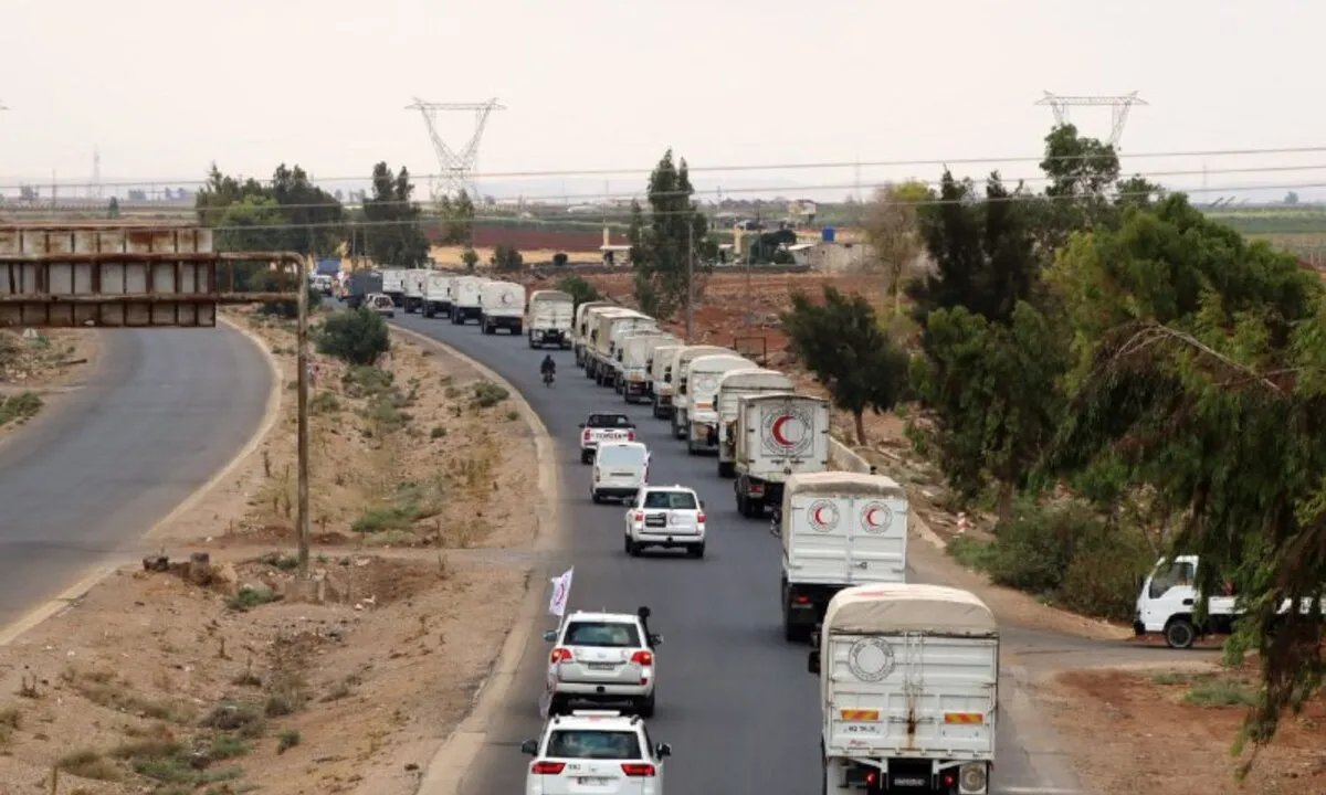 وصول قافلة المساعدات الخامسة إلى السويداء وسط خلافات حول كفاية الإمدادات