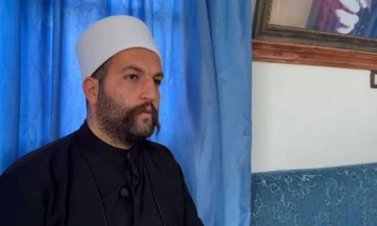 ليث البلعوس ينفي وجوده في لبنان ويؤكد تواجده في السويداء للإشراف على الأوضاع