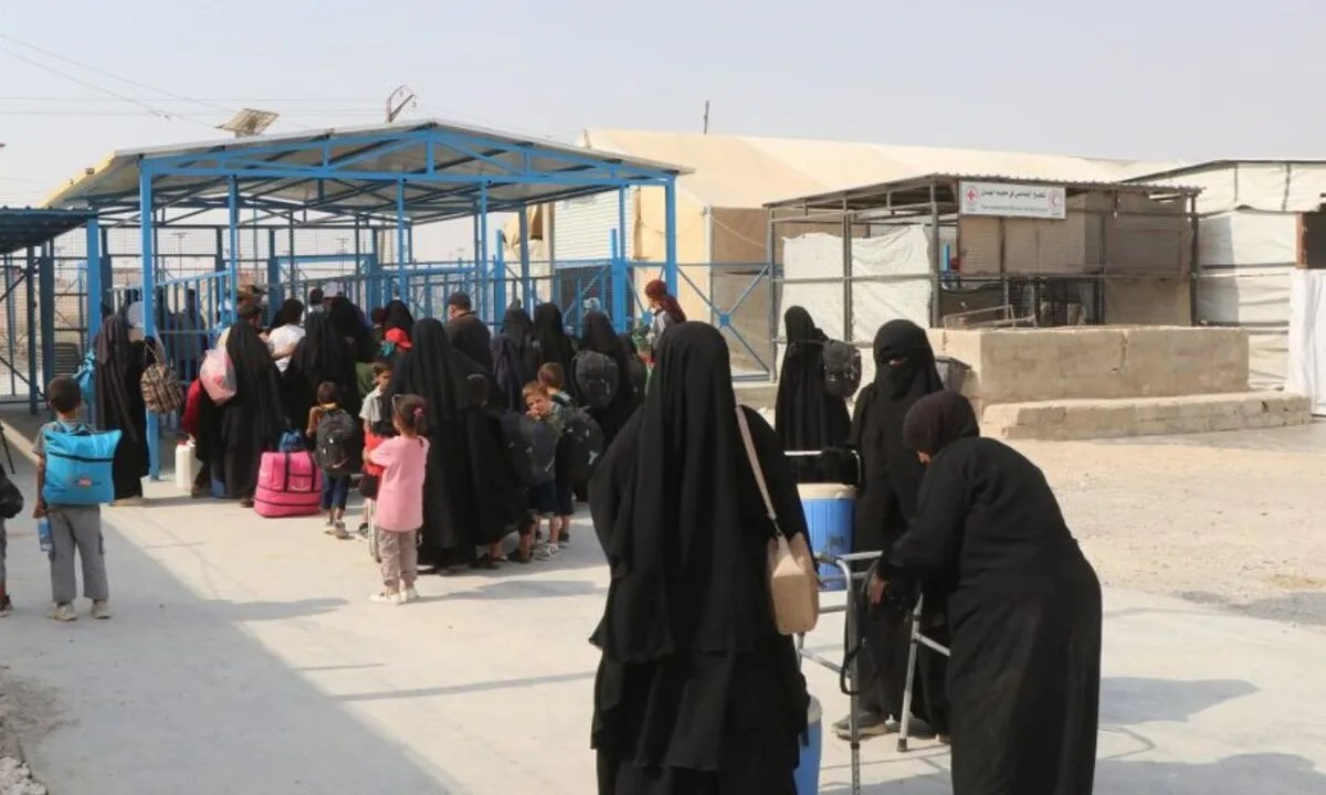 الخارجية الأمريكية تستعيد مواطناً قاصراً من مخيم للنازحين في شمال شرق سوريا