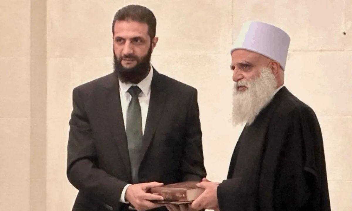 أبي المنى ينتقد تعامل الدولة السورية مع أحداث السويداء ويطالب بمحاسبة المسؤولين