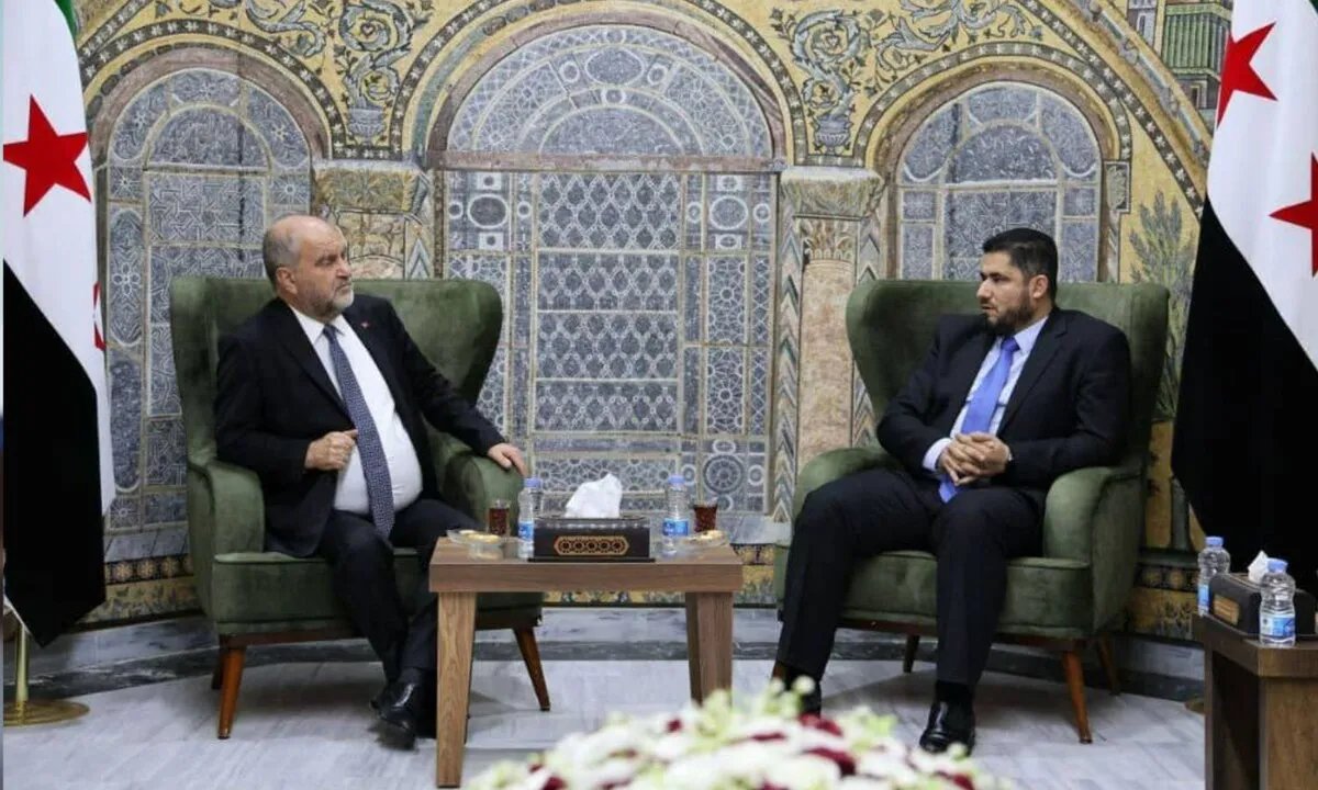 إدلب تعزز خدماتها المدنية بافتتاح أربعة مراكز رئيسية ونقطة متقدمة