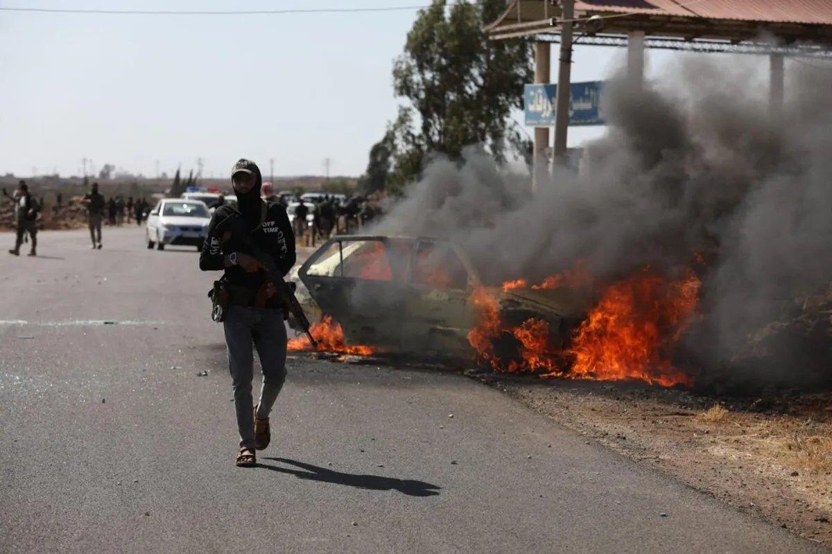 السويداء: اشتباكات تخرق الهدنة وجهود دولية للتهدئة وإعادة فتح معبر بصرى الشام