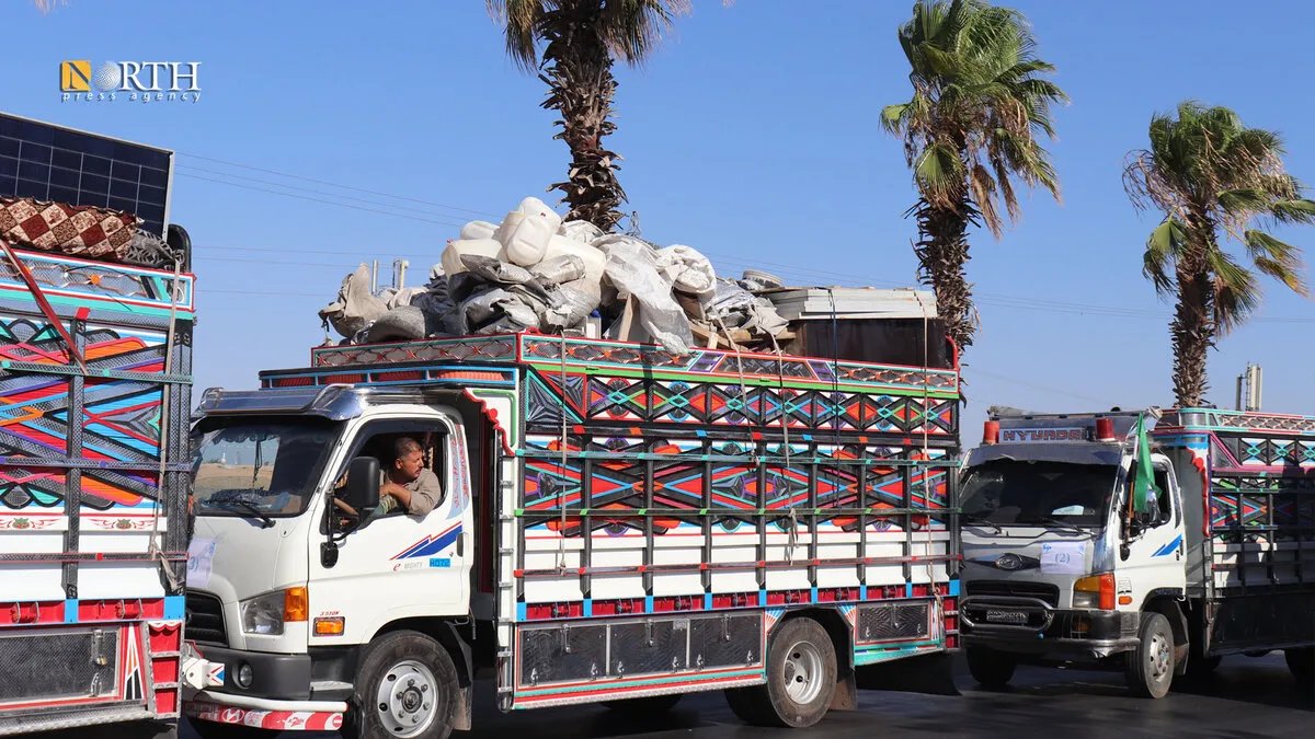 نزوح عكسي: أكثر من 60 عائلة من ريف حلب تعود إلى منازلها الأصلية في دمشق