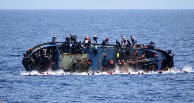 مأساة قبالة سواحل اليمن: غرق مركب يودي بحياة 68 مهاجراً على الأقل