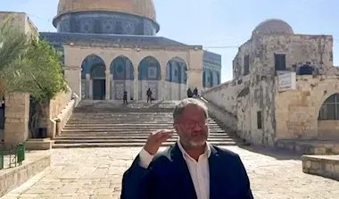 تصعيد خطير في الأقصى: اقتحامات واسعة وصلوات علنية للمستوطنين تنذر بتغيير الوضع القائم