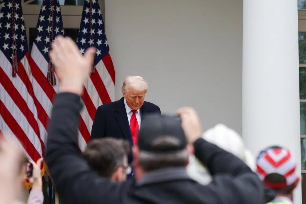 خطة ترامب الصادمة: ترحيل مليون مهاجر في العام الأول من ولايته