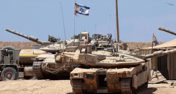 نتنياهو يلوح باحتلال كامل لغزة وسط تحذيرات من فخ استراتيجي وخلافات داخل المؤسسة الأمنية