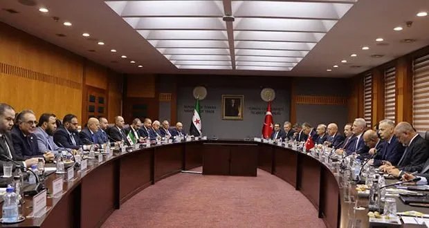 وزير الاقتصاد السوري يبحث مع نظيره التركي في أنقرة تعزيز التعاون الاقتصادي المشترك