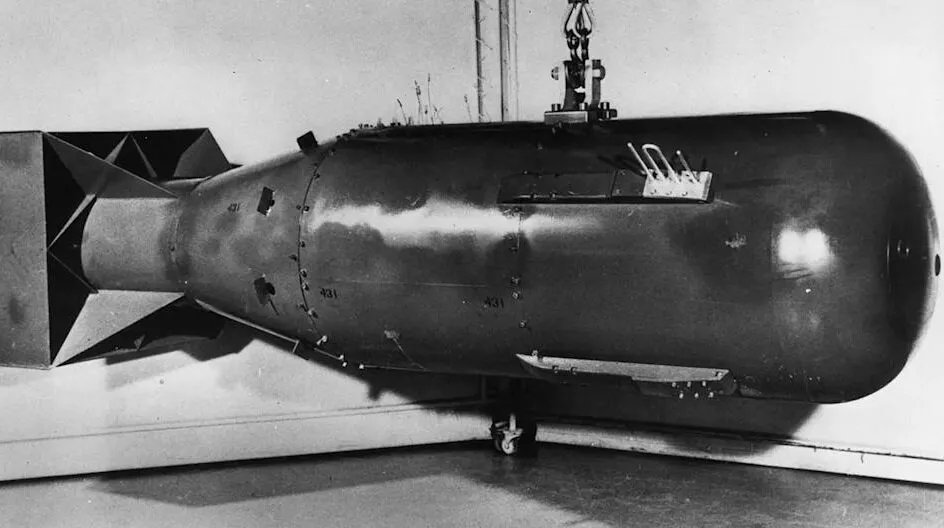 سباق تسلح نووي جديد: أمريكا تطور قنبلة أقوى 24 مرة من قنبلة هيروشيما