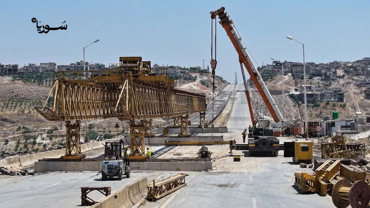 الدفاع المدني السوري: إعادة تأهيل جسر الرستن على وشك الانتهاء مطلع العام القادم